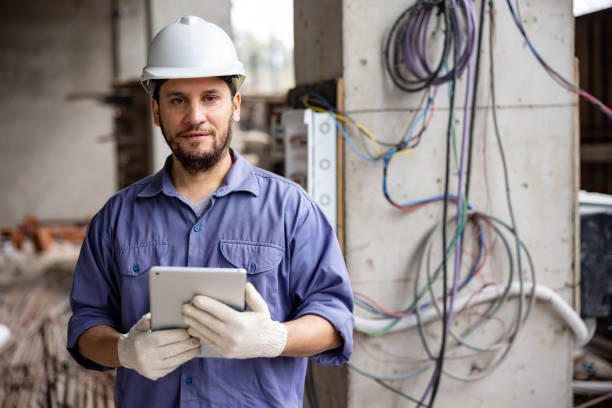 Best Local Electrician Companies  in Pine Lakes, FL